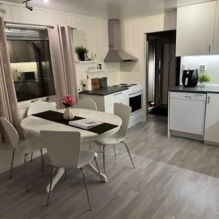 Arctic Apartment Tonsvik Tromso Exterior photo